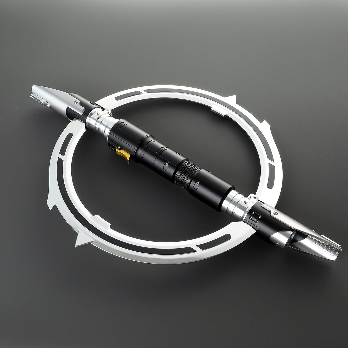Marrok Double-Bladed Lightsaber - image 2