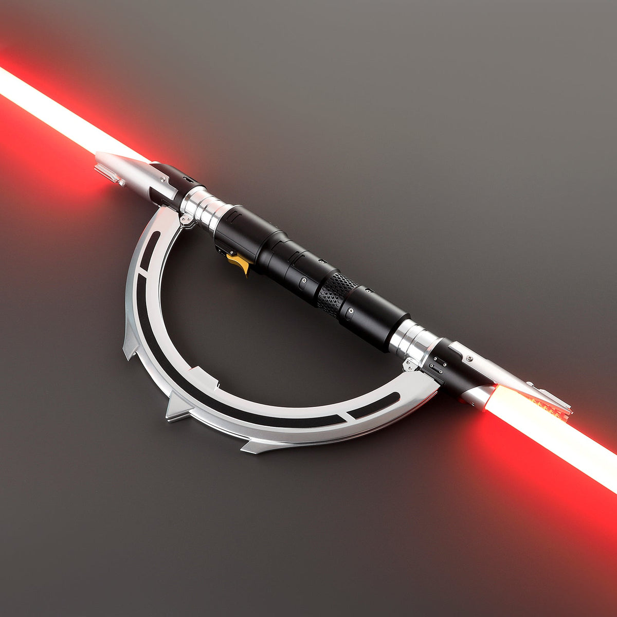 Marrok Double-Bladed Lightsaber - image 4